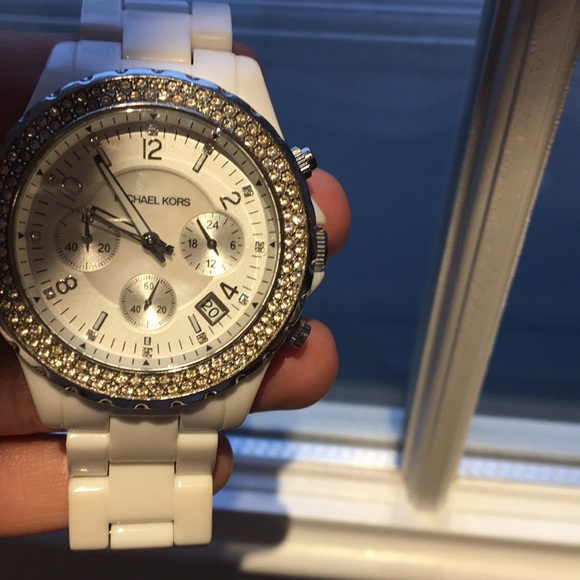 MICHAEL KORS WATCH - Picture 1 of 3